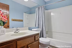 97 Bayview Ln, Grayslake, IL 60030 - Photo 21