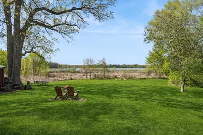 1806 Hazelwood Drive, Lindenhurst, IL 60046 - Photo 17