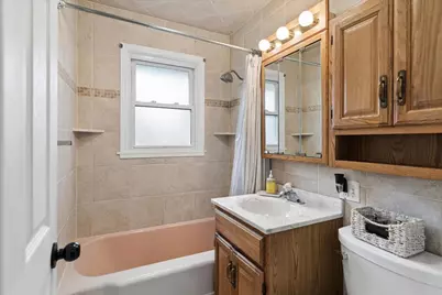 1806 Hazelwood Drive, Lindenhurst, IL 60046 - Photo 15