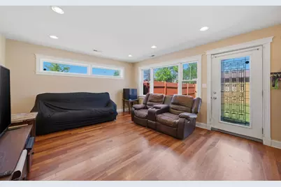 3859 N Cumberland Avenue, Chicago, IL 60634 - Photo 5