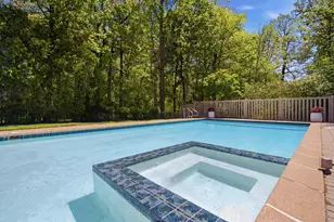 124 Ravinoaks Ln, Highland Park, IL 60035 - Photo 37