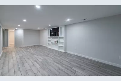 37155 N Shirley Drive, Gurnee, IL 60031 - Photo 23
