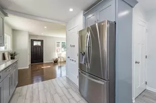 37155 N Shirley Dr, Gurnee, IL 60031 - Photo 11