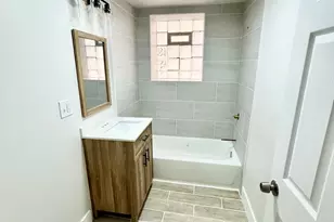 1146 N Lawndale Ave, Chicago, IL 60651 - Photo 7