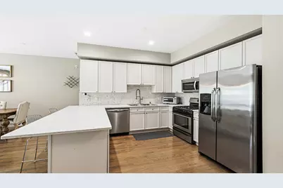 2733 N Lincoln Avenue #A, Chicago, IL 60614 - Photo 11