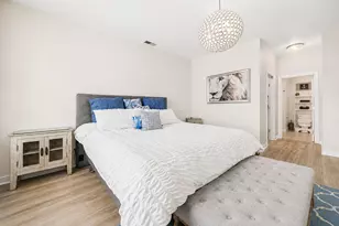 2733 N Lincoln Ave, Chicago, IL 60614 - Photo 13