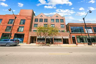 2733 N Lincoln Ave, Chicago, IL 60614 - Photo 1