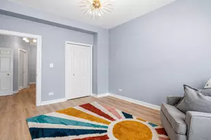 2733 N Lincoln Ave, Chicago, IL 60614 - Photo 17