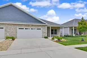 503 S 5th St, Fairbury, IL 61739 - Photo 3