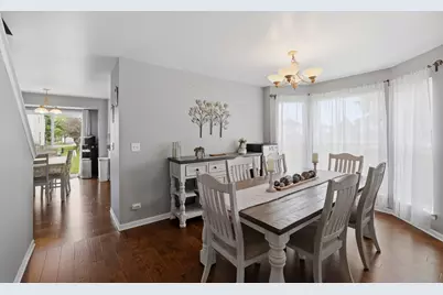 10664 Oregon Trail, Huntley, IL 60142 - Photo 5
