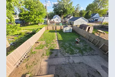 904 E Macon Street, Clifton, IL 61727 - Photo 7