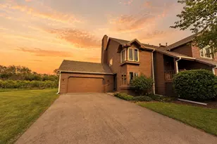 4155 Split Leaf Dr, Loves Park, IL 61111 - Photo 1