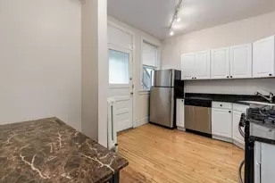 3839 N Wilton Ave, Chicago, IL 60613 - Photo 9