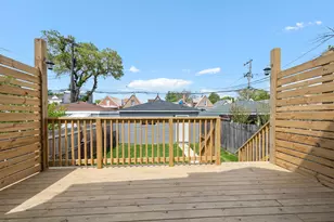 3540 W Evergreen Ave, Chicago, IL 60651 - Photo 31