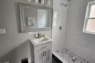 3540 W Evergreen Ave, Chicago, IL 60651 - Photo 19