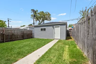3540 W Evergreen Avenue, Chicago, IL 60651 - Photo 33