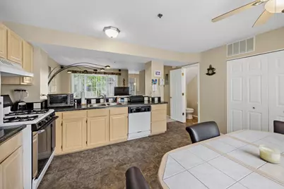313 Candlelight Court, Bolingbrook, IL 60440 - Photo 9