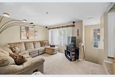 313 Candlelight Court, Bolingbrook, IL 60440 - Photo 5