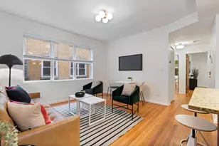 2846 N Christiana Ave, Chicago, IL 60618 - Photo 3