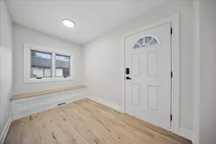 509 E Lincoln St, Arlington Heights, IL 60005 - Photo 9