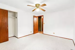 33022 N John Mogg Rd, Grayslake, IL 60030 - Photo 13