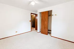 33022 N John Mogg Rd, Grayslake, IL 60030 - Photo 11