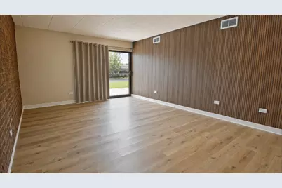1620 Richmond Circle #105, Joliet, IL 60435 - Photo 3