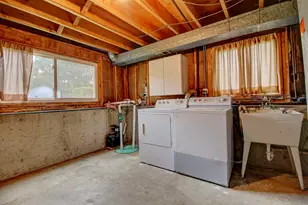 2266 Durham Dr, Wheaton, IL 60189 - Photo 17