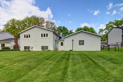2266 Durham Drive, Wheaton, IL 60189 - Photo 19