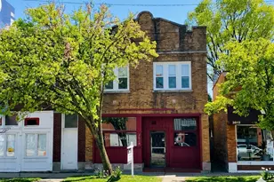 2611 W Peterson Ave, Chicago, IL 60659 - Photo 1
