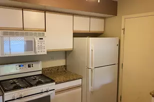 437 Valley Forge Ct, Aurora, IL 60504 - Photo 5