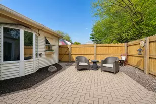 135 Garden Dr, Montgomery, IL 60538 - Photo 17
