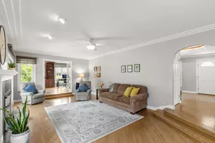 119 Saddle Brook Dr, Oak Brook, IL 60523 - Photo 17