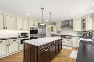 119 Saddle Brook Dr, Oak Brook, IL 60523 - Photo 13