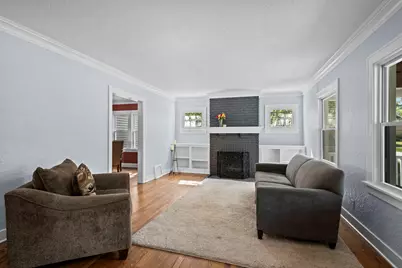 331 E Russell Street, Barrington, IL 60010 - Photo 5