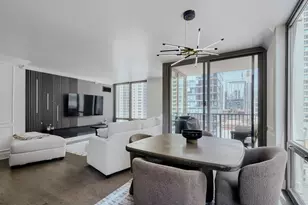 2 E Erie St, Chicago, IL 60611 - Photo 7