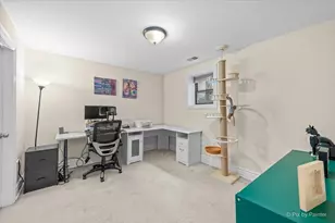 1308 W Granville Ave, Chicago, IL 60660 - Photo 17