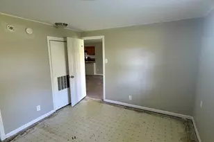 201 W 10th St, Chicago Heights, IL 60411 - Photo 15