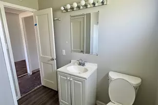201 W 10th St, Chicago Heights, IL 60411 - Photo 19