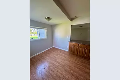 201 W 10th Street, Chicago Heights, IL 60411 - Photo 5