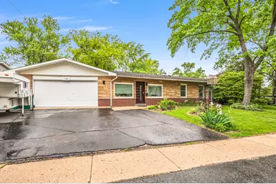 158 St Marys Parkway, Buffalo Grove, IL 60089 - Photo 1