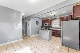 705 N Ridgeway Ave, Chicago, IL 60624 - Photo 5