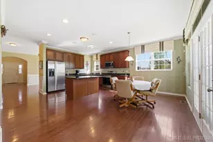 4471 E Millbrook Cir, Yorkville, IL 60560 - Photo 11