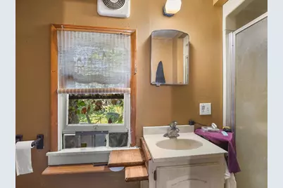 205 N Jones Terrace, Oregon, IL 61061 - Photo 7