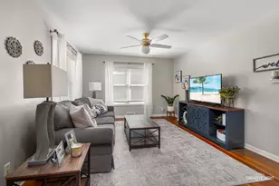 1606 Clark St, Dekalb, IL 60115 - Photo 3