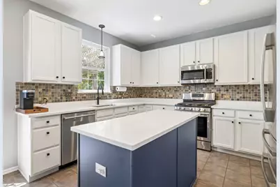 1562 Glenside Drive, Bolingbrook, IL 60490 - Photo 7