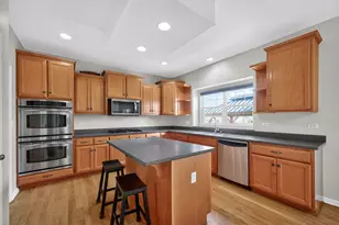 368 Kingsbury Dr, Dekalb, IL 60115 - Photo 5