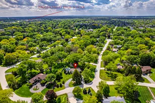 10S220 Alan Rd, Naperville, IL 60564 - Photo 43