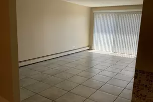 10408 Menard Ave, Oak Lawn, IL 60453 - Photo 7