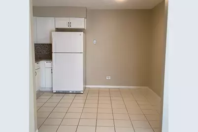 10408 Menard Avenue #2B, Oak Lawn, IL 60453 - Photo 5
